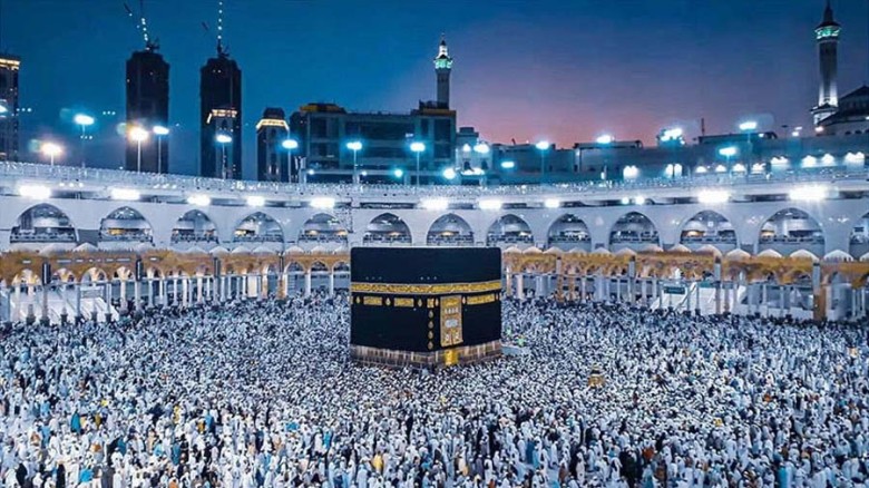 ৮ ফেব্রুয়ারি থেকে হজের ভিসা ইস্যু শুরু করবে সউদি আ...