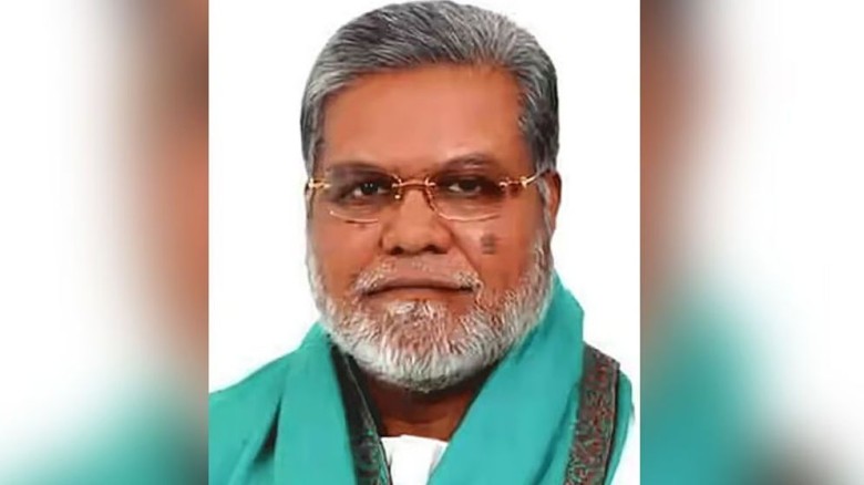 ভোট না দিলে ঘরবাড়ি পোড়ানোর হুমকি, বিএনপির মুন্সী ব...