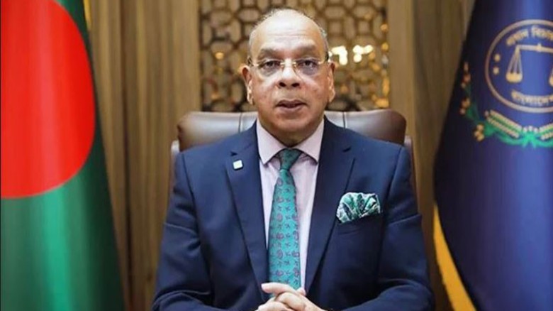 ত্রয়োদশ জাতীয় সংসদে নির্বাচিত এমপিদের শপথ পড়াবেন ড...